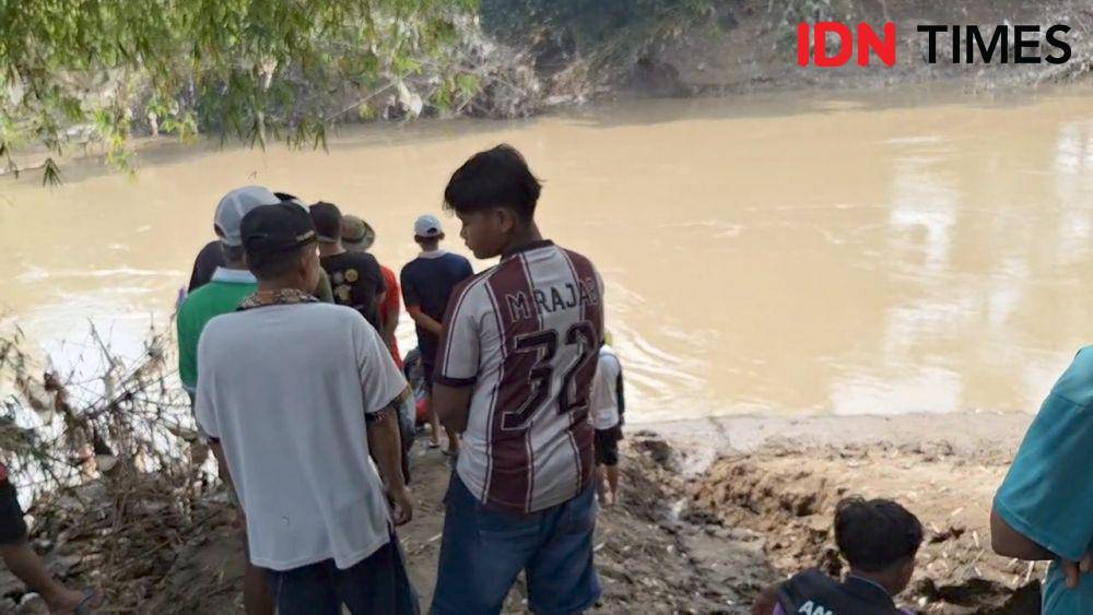 Bocah SMP di Desa Purwosari, Kecamatan Kwadungan, Kabupaten Ngawi hilang terseret arus. IDN Times/ Riyanto.