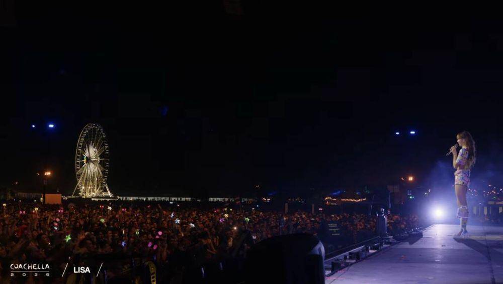 Lisa BLACKPINK di Coachella 2025 (dok. YouTube.com/Coachella)