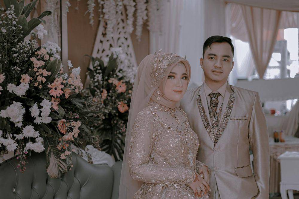 ilustrasi sesi couple photoshoot (pexels.com/Muhamad Faizal Awal)