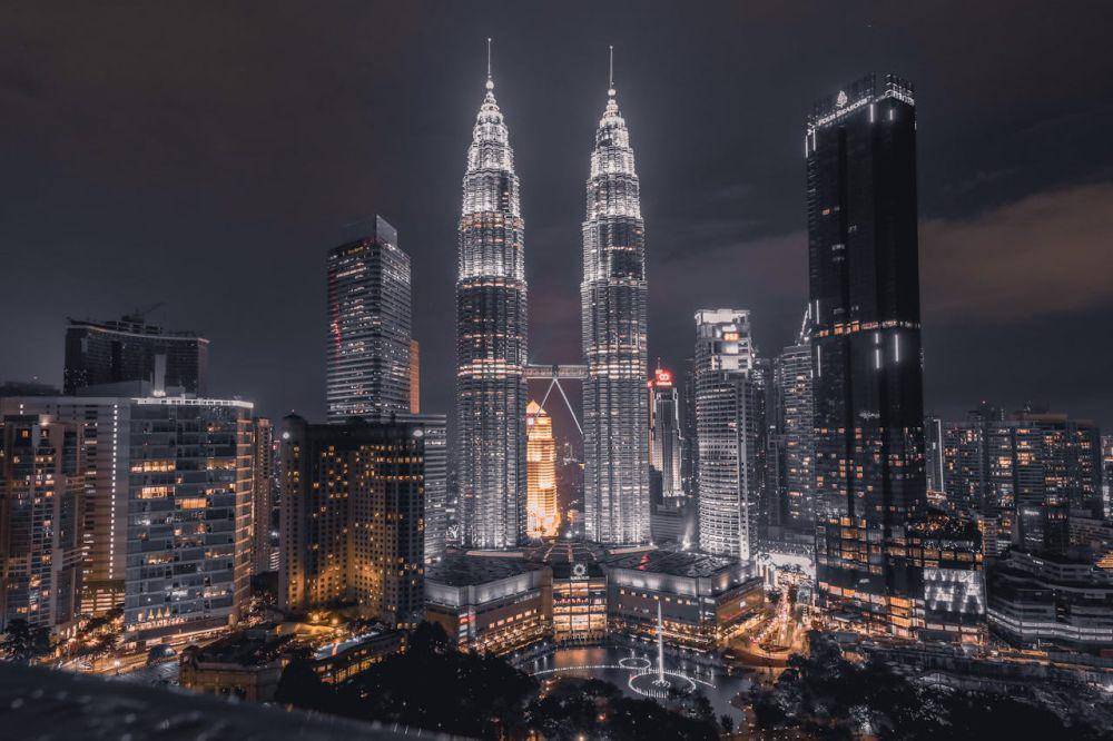 menara kembar petronas, Malaysia (pexels.com/Umar Mukhtar)
