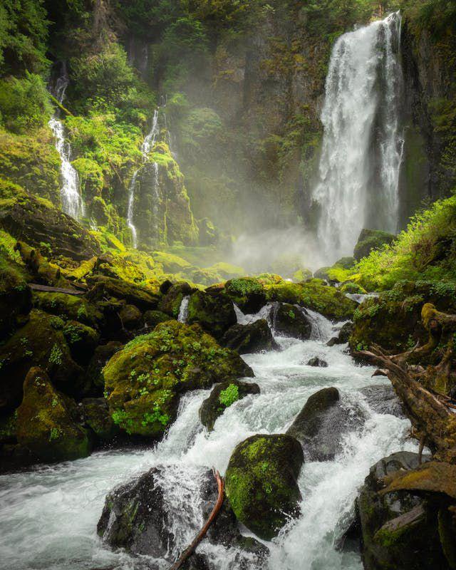 5 Wisata Air Terjun di Magelang untuk Liburan Long Weekend