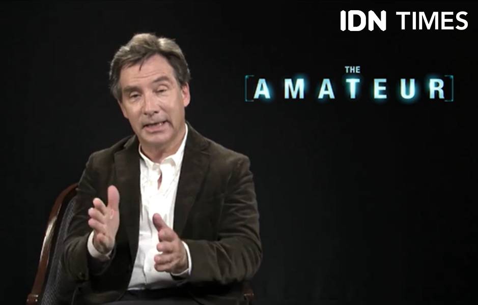 James Hawes dalam interview The Amateur (dok. IDN Times)