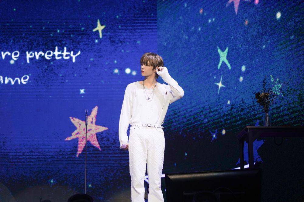 Konser BOYNEXTDOOR 'KNOCK ON Vol.1’ pada Sabtu (12/4/2025) di Istora Senayan, Jakarta (dok. KOZ Entertainment)