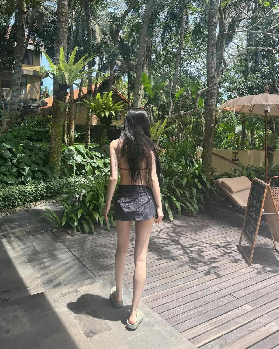 potret Soojin eks (G)I-DLE liburan di Bali (instagram.com/_seosootang)