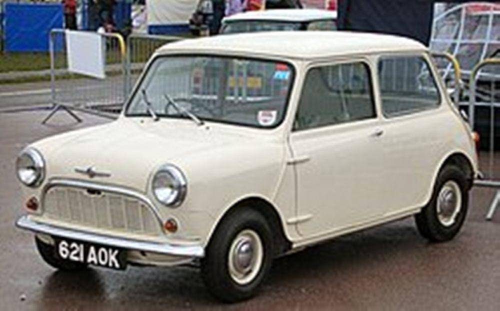 Ilustrasi Mobil Mini Morris (id.wikipedia.org)