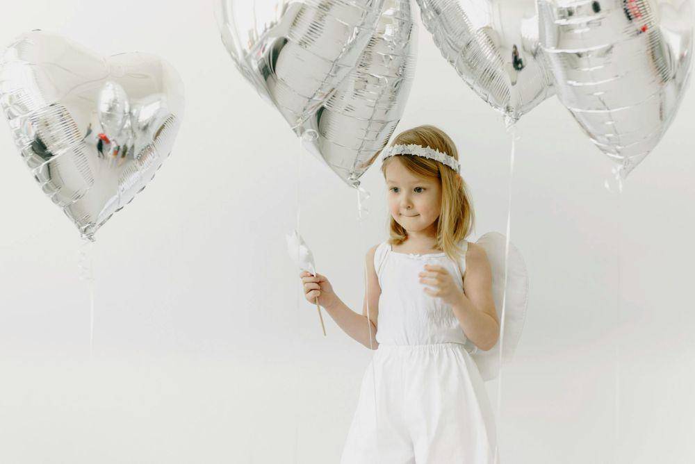 model anak perempuan (pexels.com/Ksenia Chernaya)