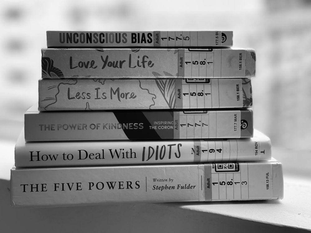 ilustrasi buku (pexels.com/momo@land)