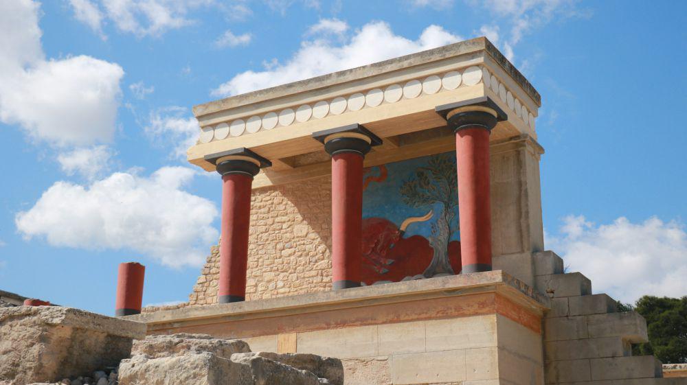 Istana Knossos (unsplash.com/Qingqing Cai)