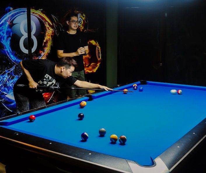 Salah satu tempat biliar di Medan yaitu Monaco Pool & Coffee (Instagram @monacopoolandcoffee)