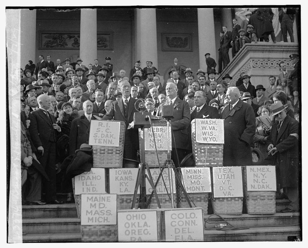petisi penolakan Smoot Hawley Tariff Act (picryl.com/Library of Congress)