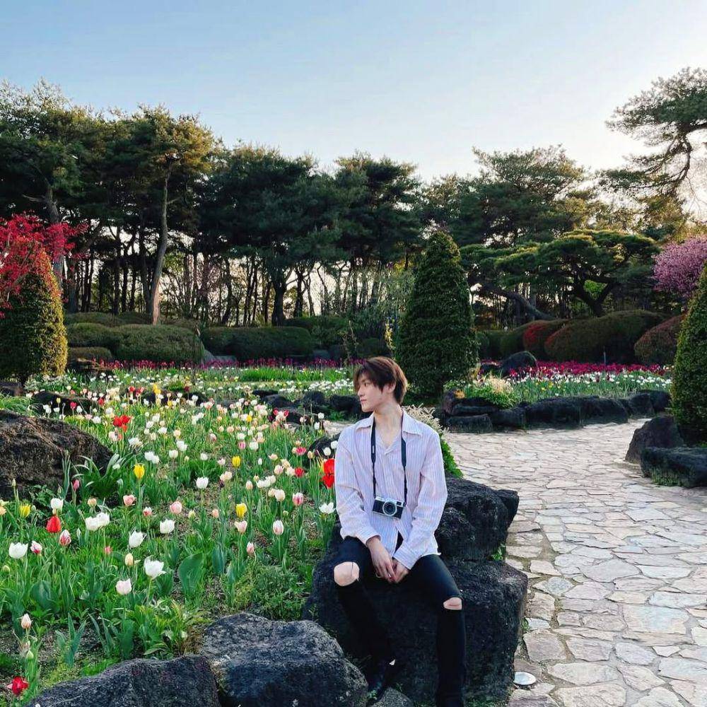 referensi daily wear ala Taeyong NCT (instagram.com/taeoxo_nct)