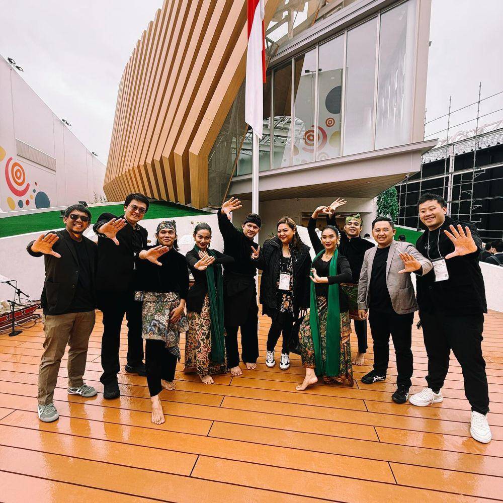 Ariel Tatum, Happy Salma dan Iko Uwais di Indonesia Paviliun Expo 2025 (instagram.com/audyitem)