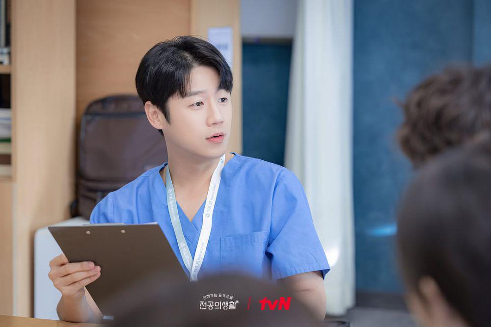 Mengapa Gu Do Won Memilih Pindah Rumah di Drakor Resident Playbook?