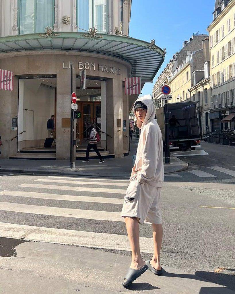 referensi daily wear ala Taeyong NCT (instagram.com/taeoxo_nct)