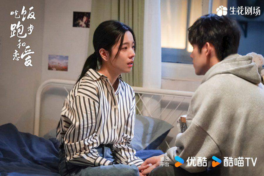 still cut drama China Eat Run Love (dok. Youku)