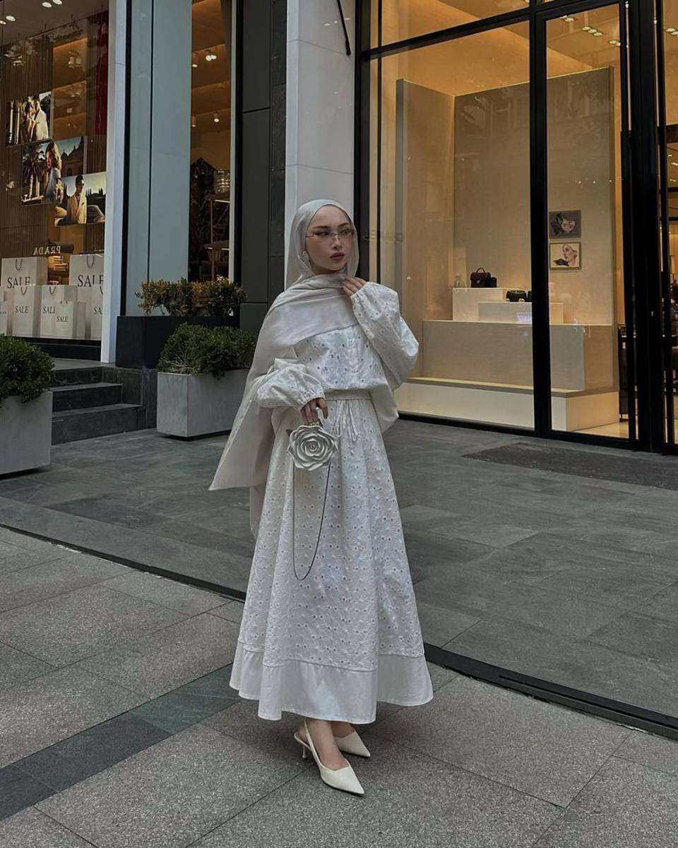 Zulfinur Muhammed (instagram.com/runifluz_)