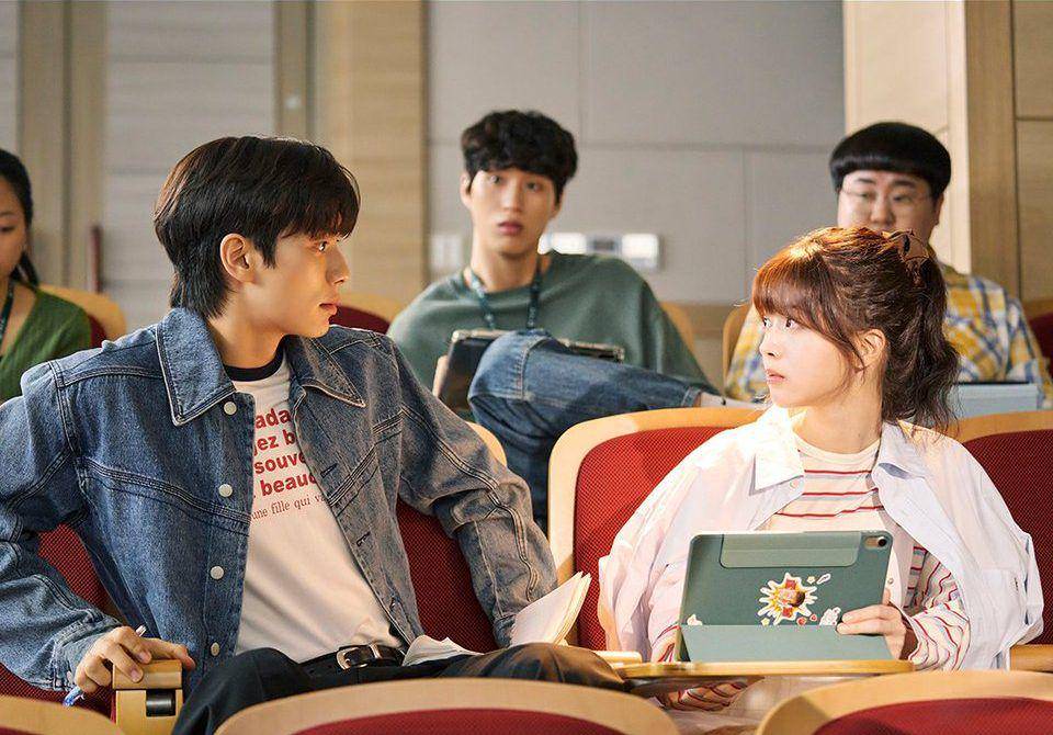 Cuplikan drama Korea Crushology 101 (dok. MBC/Crushology 101)