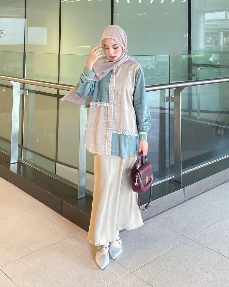 potret ide OOTD smart casual nuansa pastel ala Putri Nasya (instagram.com/nasya_rhmd)