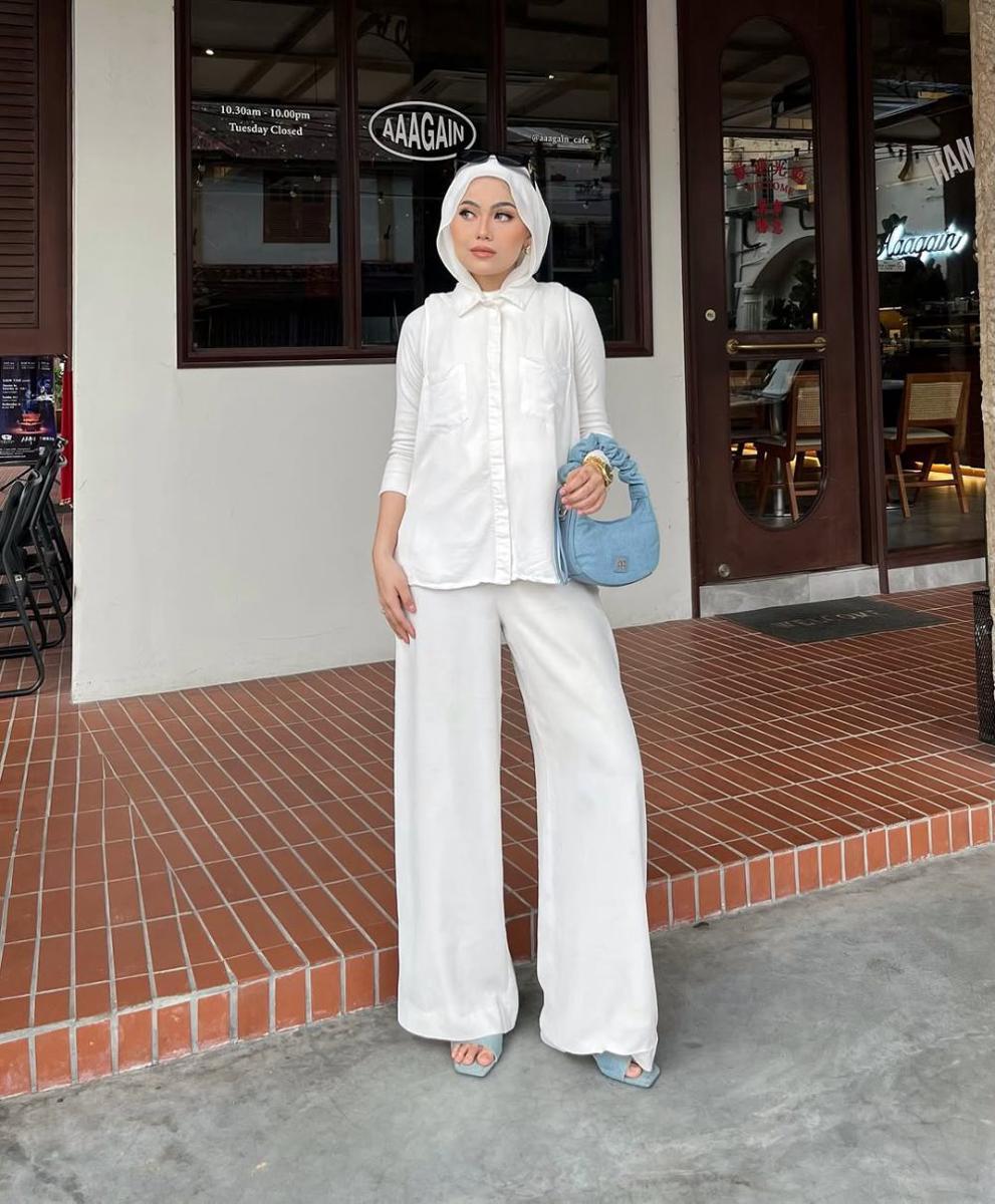 potret ide OOTD elegan dan berkelas ala Dayah Huzaifah (instagram.com/dayahuzaifah)