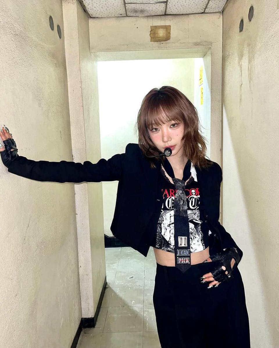 Emma BADVILLAIN (instagram.com/badvillain_bpm)