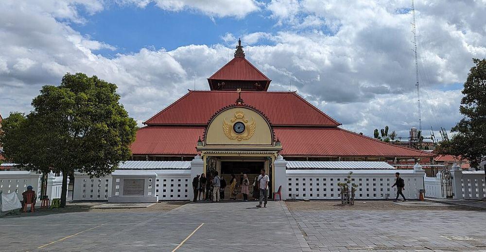 Mengenal Makna Bentuk Bangunan Masjid Gedhe Kauman Jogja