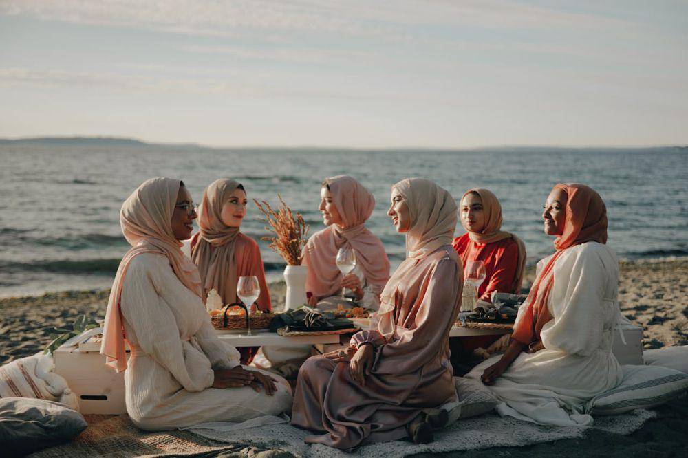 ilustrasi halalbihalal (pexels.com/PNW Production)