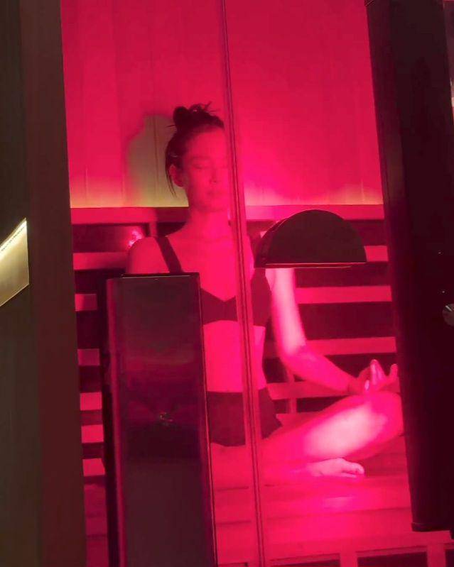 potret persiapan Jennie untuk Coachella 2025 (instagram.com/jennierubyjane)
