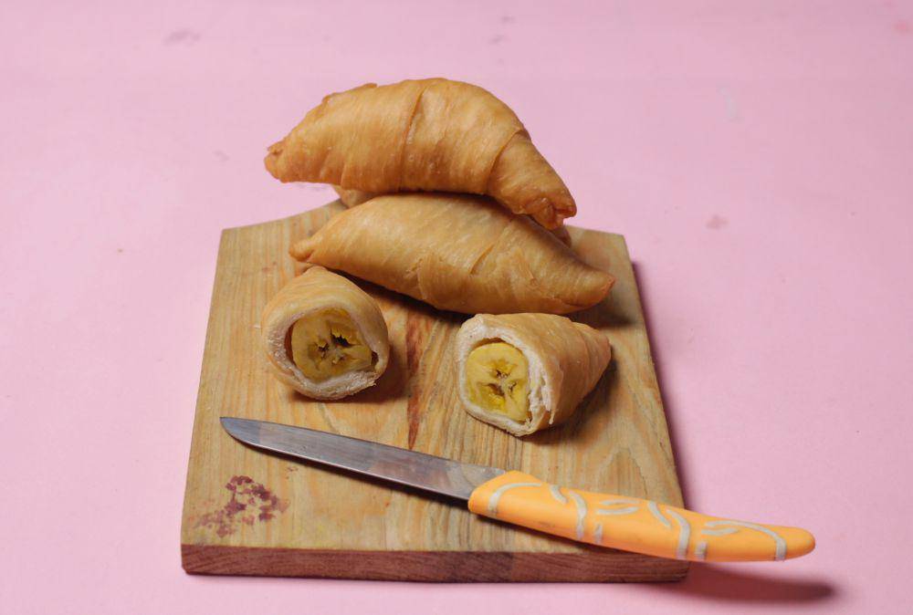 Resep Molen Pisang Renyah dan Manis Menggoyang Lidah