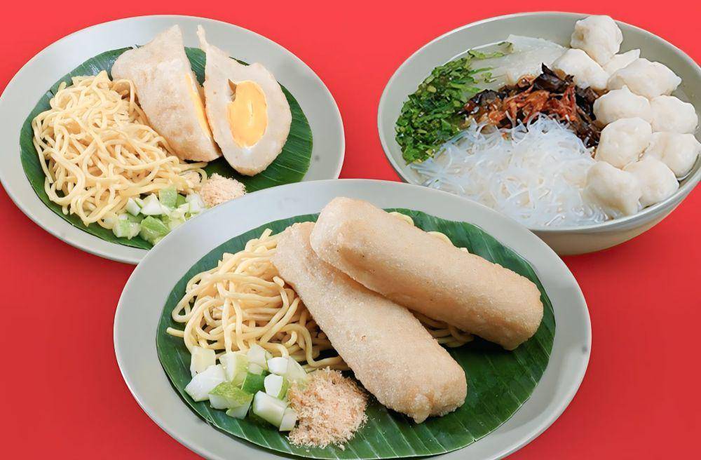 potret hidangan pempek di Pempek Cawan Putih (instagram.com/cawanputih)