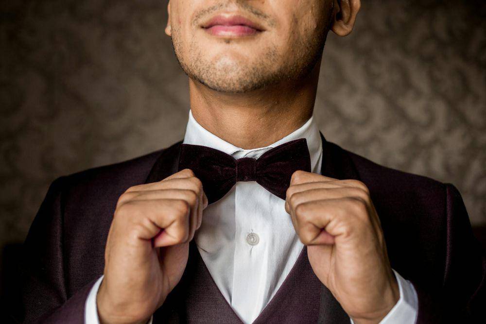 ilustrasi tuxedo (pexels.com/Kauane Oliveira)