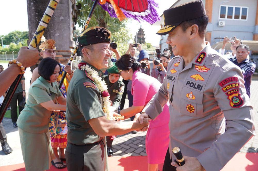 Pangdam IX/Udayana, Mayjen TNI Piek Budyakto tiba di Bali (Dok.IDN Times/Kodam IX/Udayana)