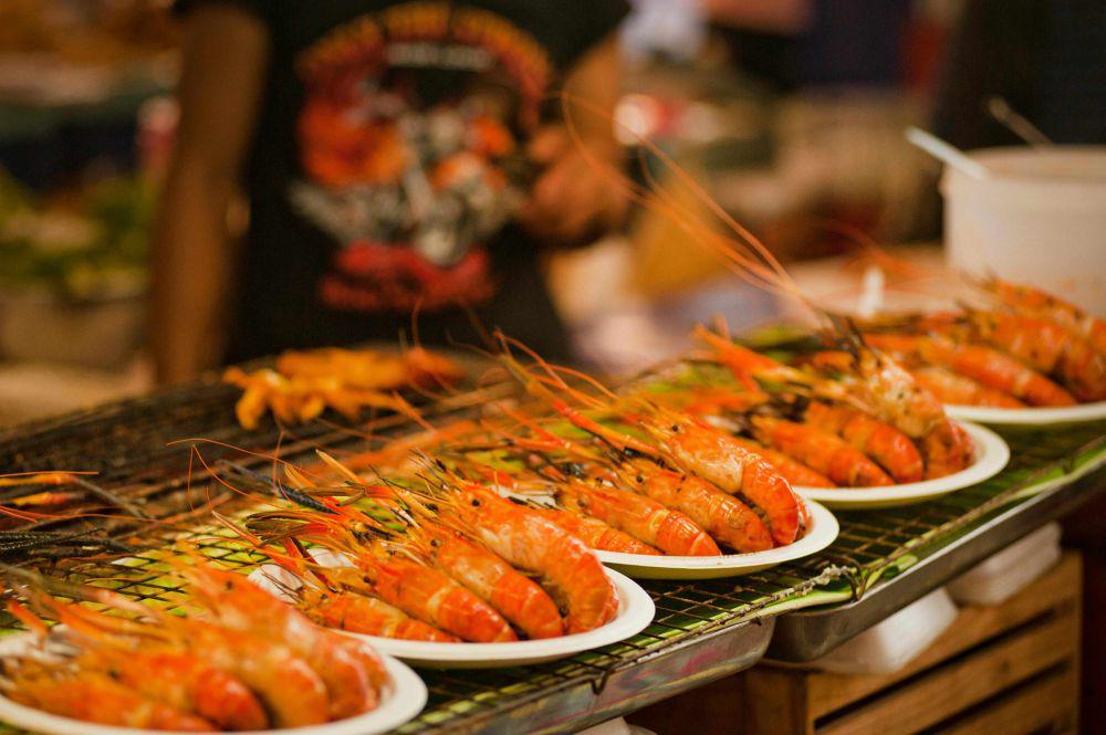 6 Tempat Makan Seafood Dekat Terminal Bungurasih