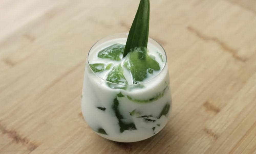 ilustrasi es jeli hijau bayam