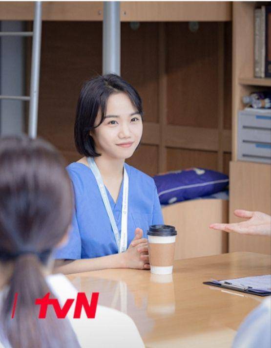 Still cut Resident Playbook (dok.tvN/Resident Playbook)
