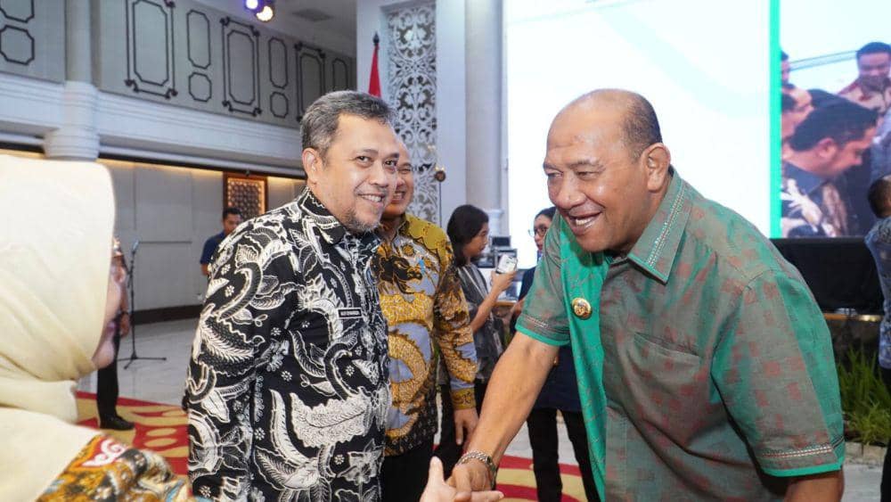 Bupati Langkat Syah Afandin, ikuti sosialisasi bersama mensos dalam mendirikan sekola rakyat (IDN Times/ istimewa)