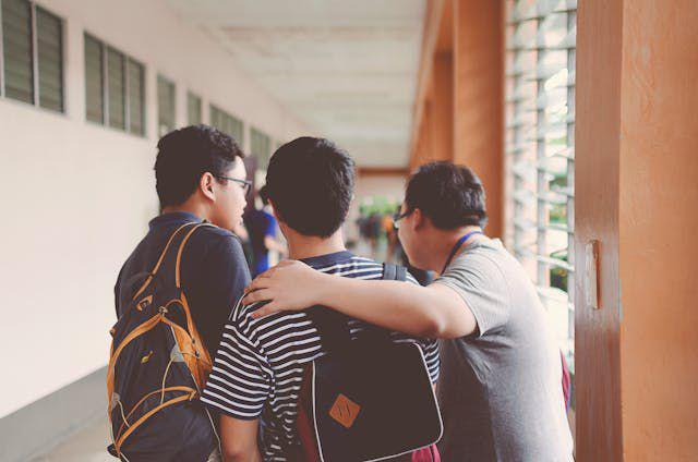 Akademisi Uniska Banjarmasin Soroti Acara Perpisahan Sekolah