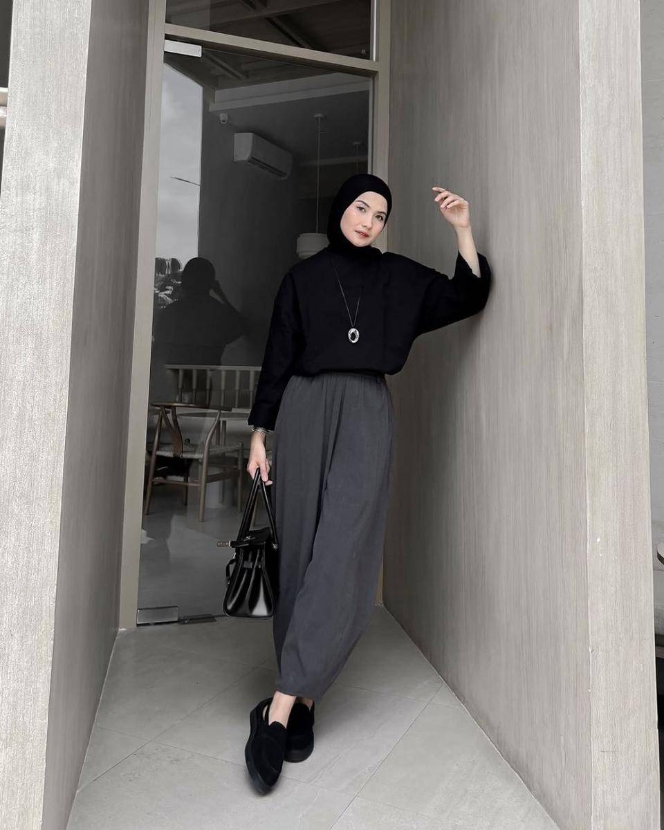 Tren barrel pants 2025 (instagram.com/kusumanggi)