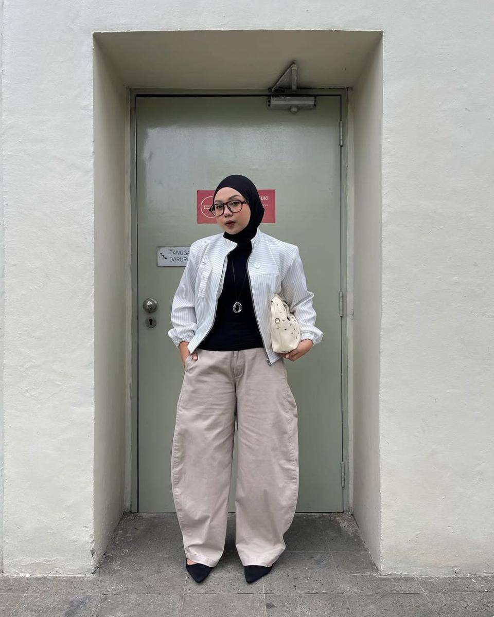 Tren barrel pants 2025 (instagram.com/s.sraaa)