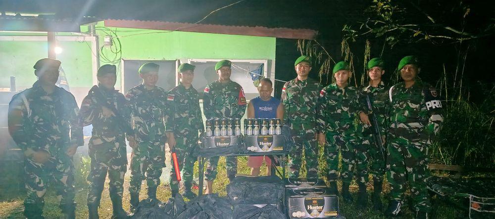 TNI Gagalkan Penyelundupan 360 Botol Miras Ilegal di Malinau