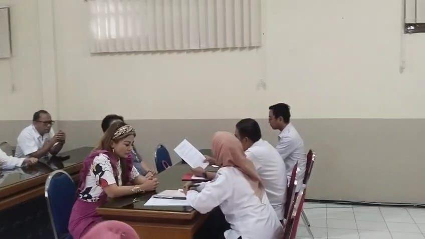 Polda Periksa Para Saksi Dugaan Penahanan Ijazah Sentoso Seal