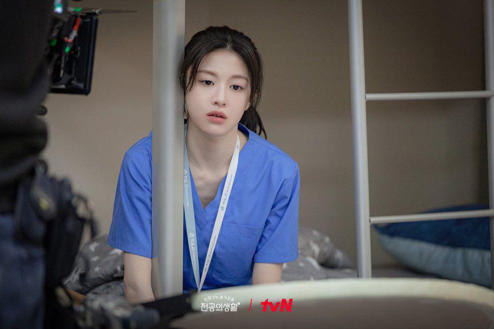 7 Kesalahan Oh Yi Young sebagai Dokter Residen di Resident Playbook