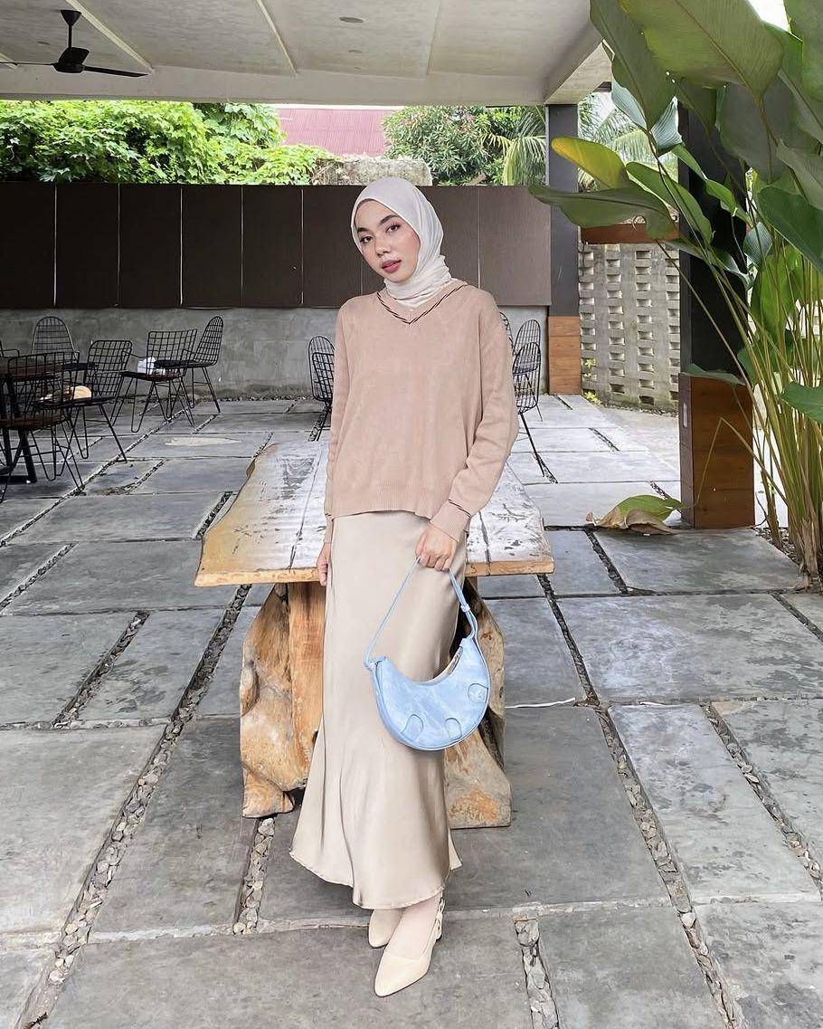 potret ide OOTD nuansa earth tone favoritnya cewek bumi ala Nasya Rahmanda (instagram.com/nasya_rhmd)