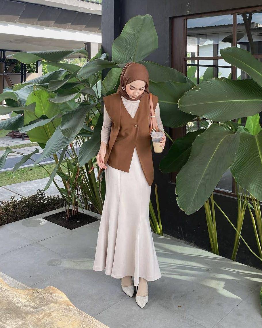potret ide OOTD nuansa earth tone favoritnya cewek bumi ala Nasya Rahmanda (instagram.com/nasya_rhmd)