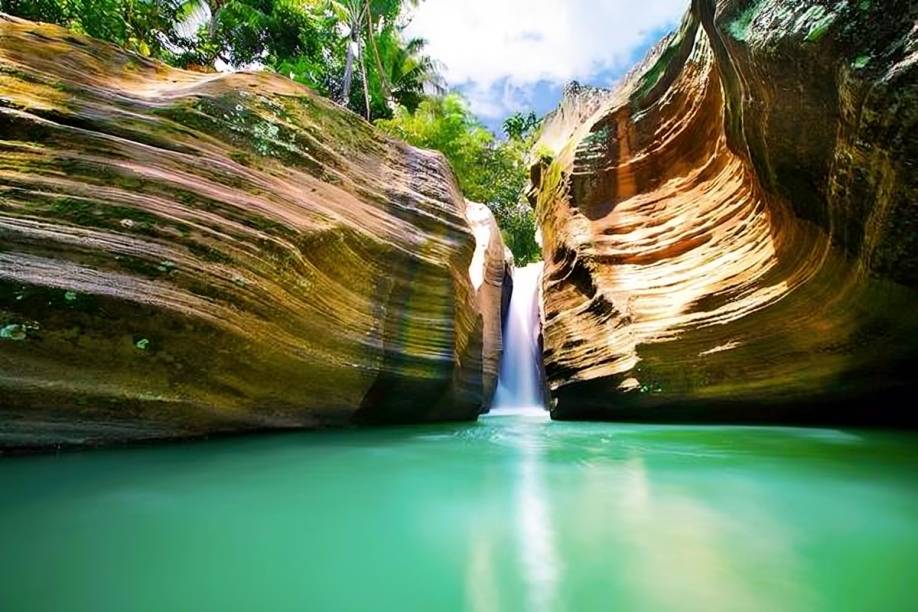Air Terjun Luweng Sampang (visitingjogja.jogjaprov.go.id)