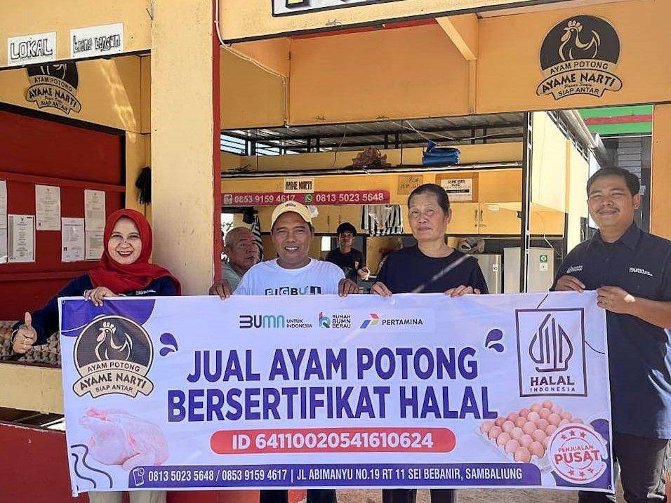 PT Pertamina (Persero) melalui program TJSL Rumah BUMN (RB) memfasilitasi proses sertifikasi ribuan pelaku UMKM. (dok. Pertamina)