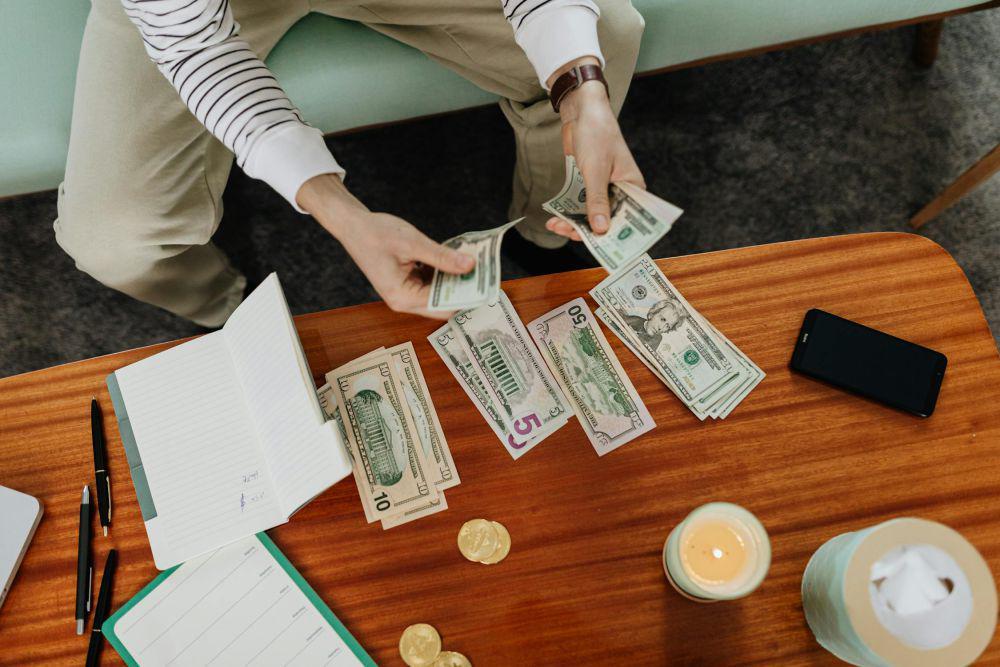 5 Kesalahan yang Bikin Weekend Budget Jebol, Hindari Sekarang!