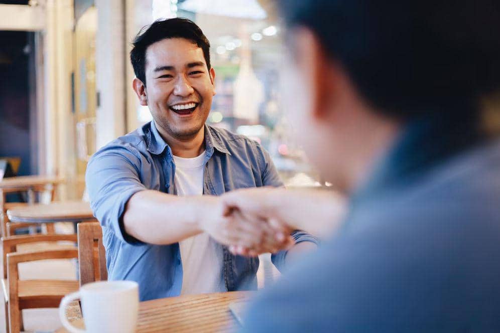 ilustrasi berkenalan (freepik.com/EyeEm)