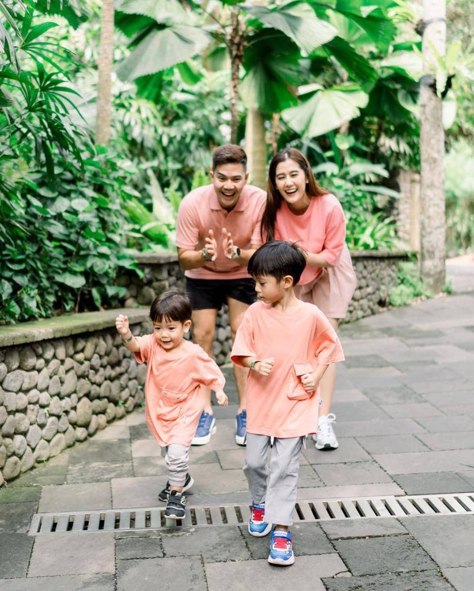 potret keluarga Ardina Rasti (instagram.com/ardinarasti6)