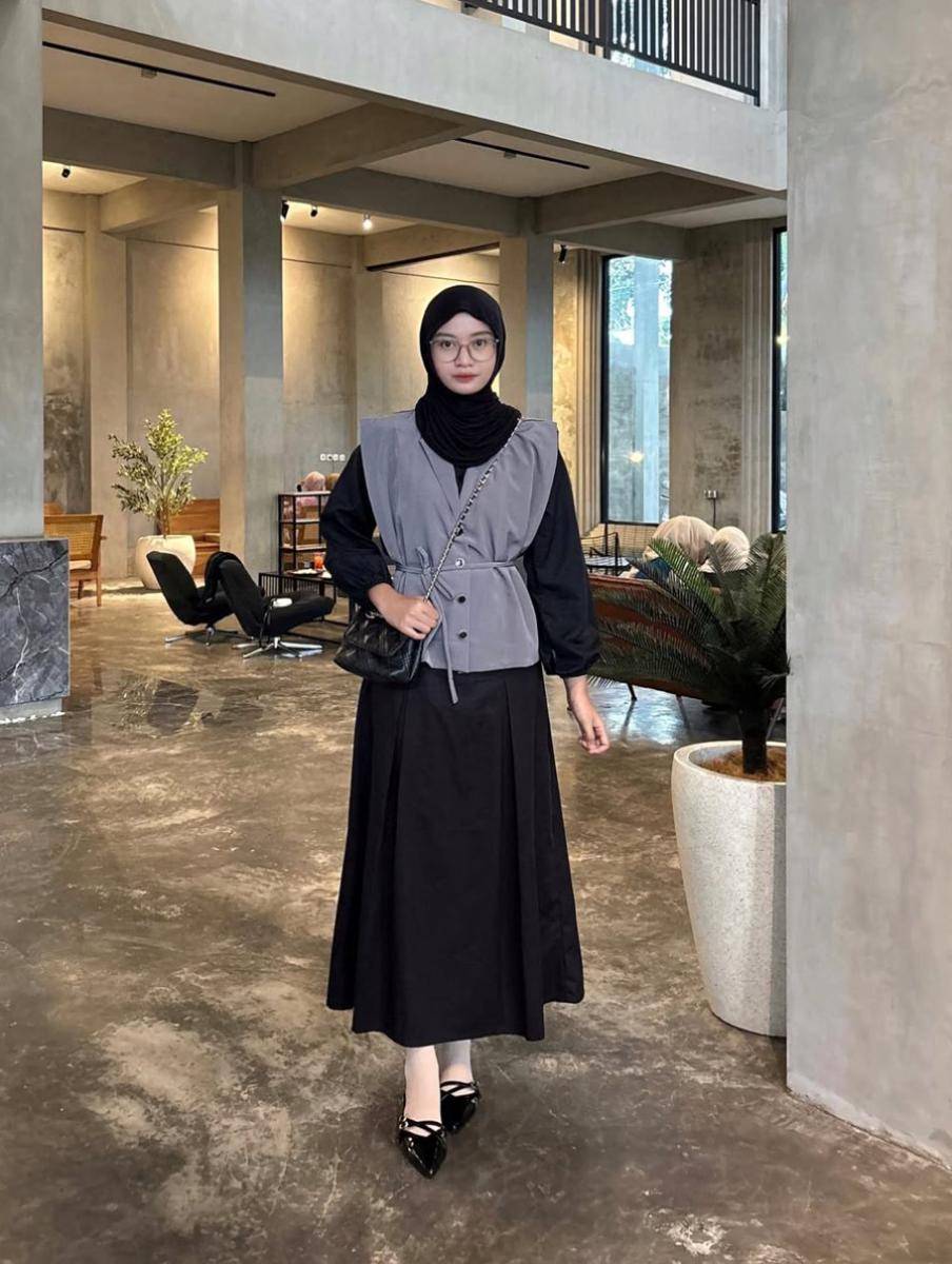 OOTD ala Lutvy Putri (instagram.com/lutvy_putry)