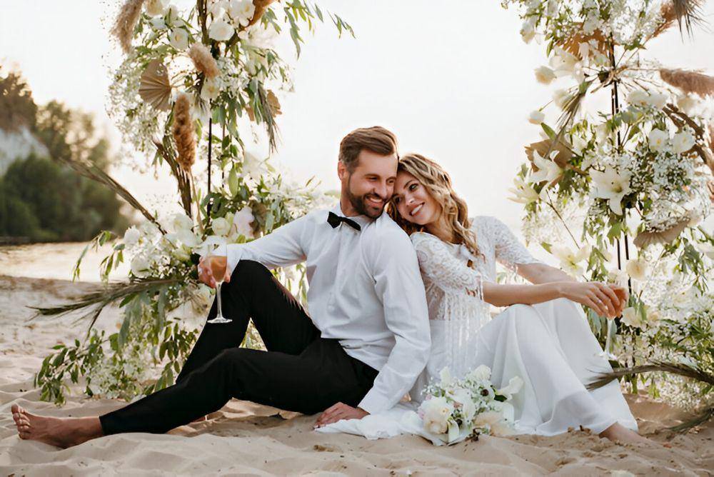 ilustrasi pre-wedding (freepik.com/freepik)